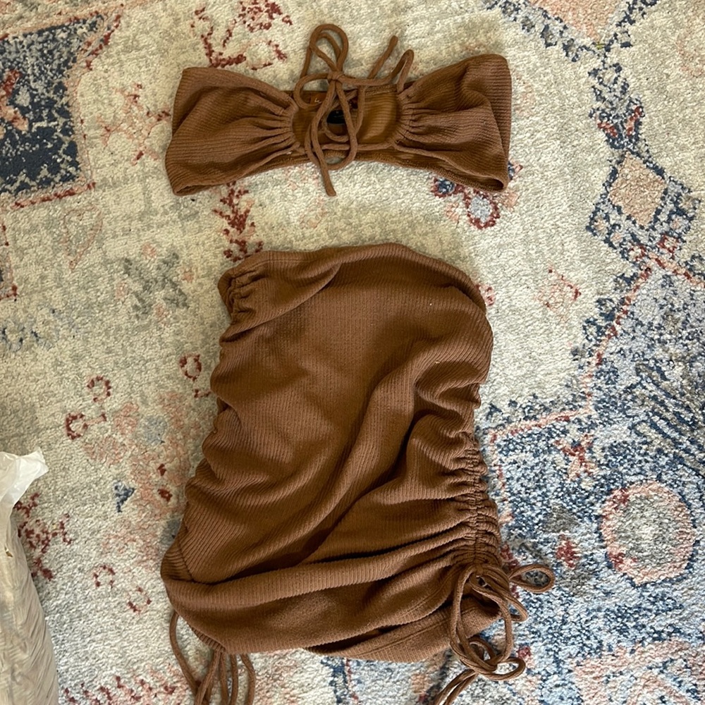 Isabelle’s Cabinet matching set